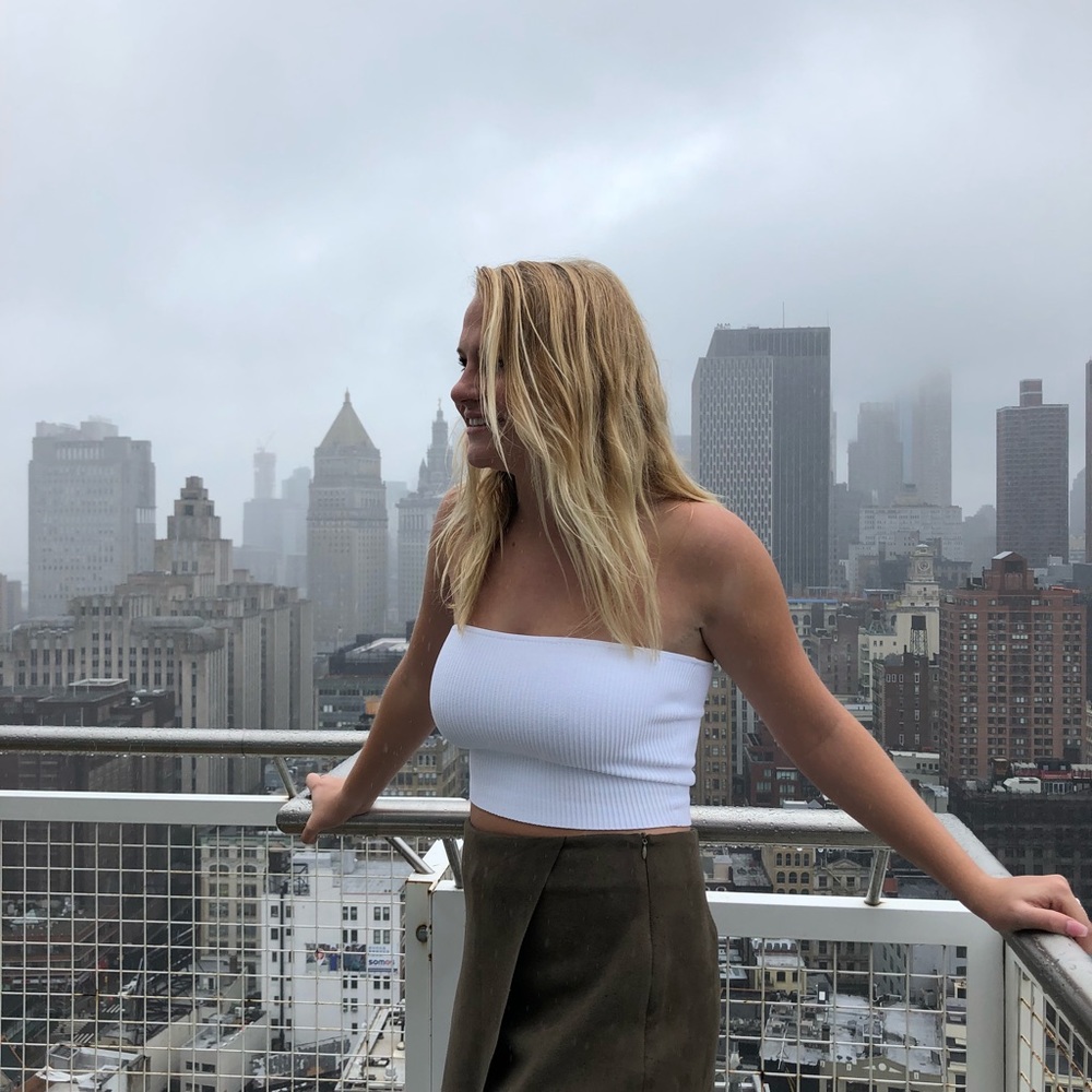 Meet your Posher, Dara